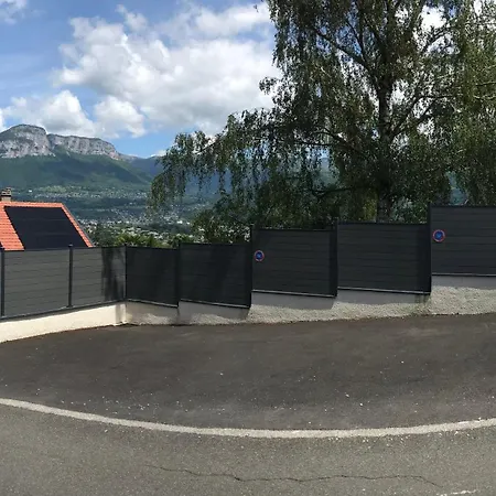 Avec Piscine Chauffee & Aires De Jeux Pour Enfants *